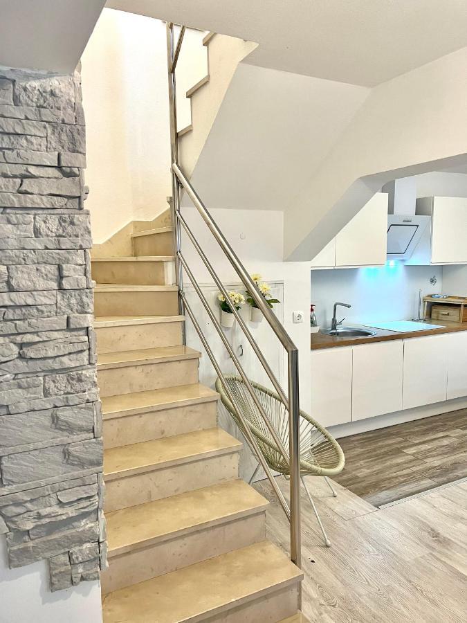 Holiday Home Maria One Minute From -Beach Zadar Exterior foto