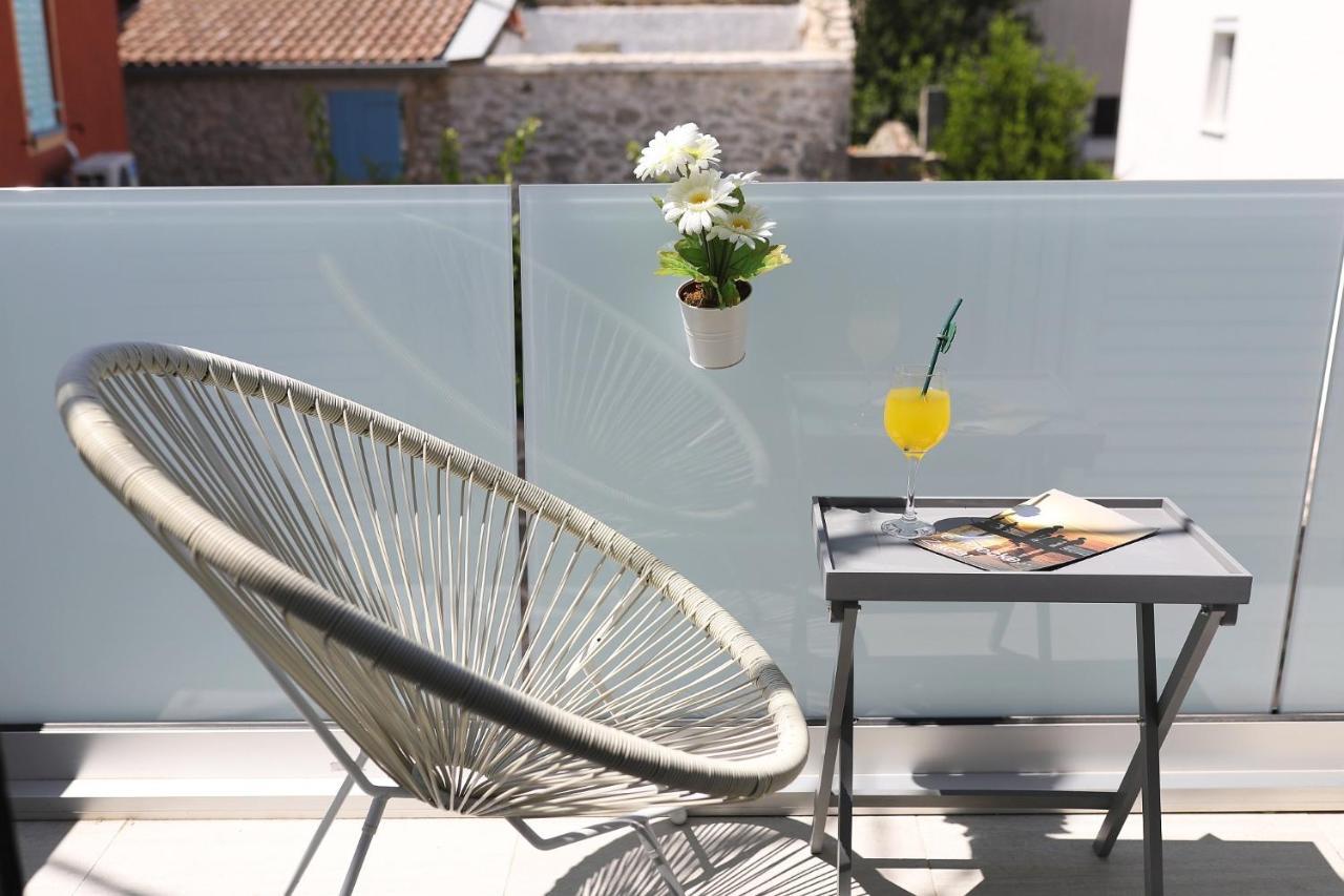 Holiday Home Maria One Minute From -Beach Zadar Exterior foto